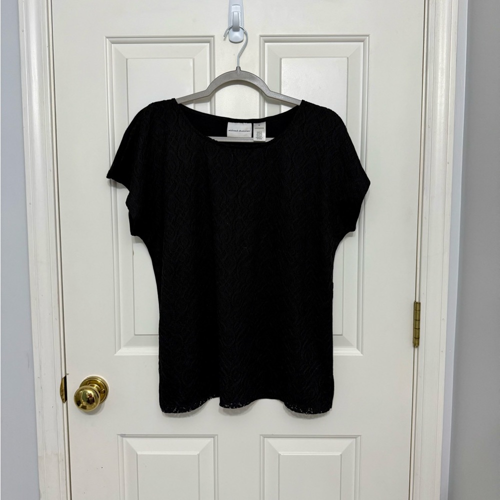 Alfred Dunner Black Lace Front Short Sleeve Top